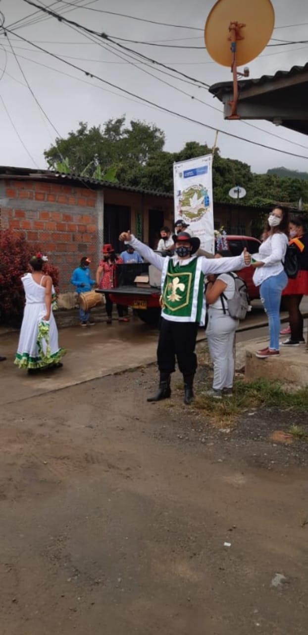 Imagen 1. Tertulia 5. Móviles Corregimiento de Potrerillo Fuente:
  Elaboración propia.